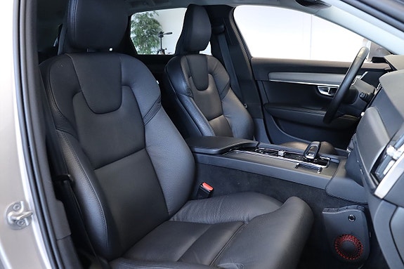 Volvo V90 Cross Country 14 of 18