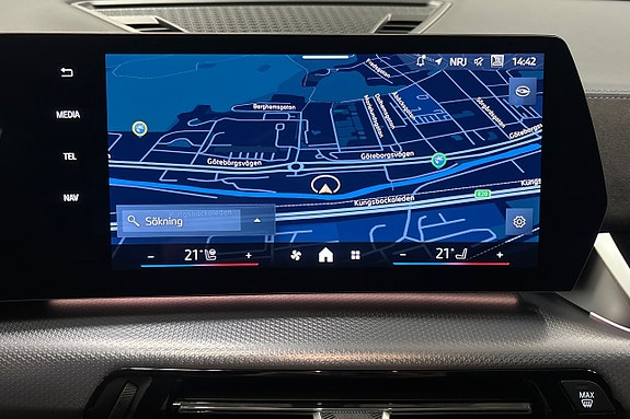 BMW iX2 13 of 19