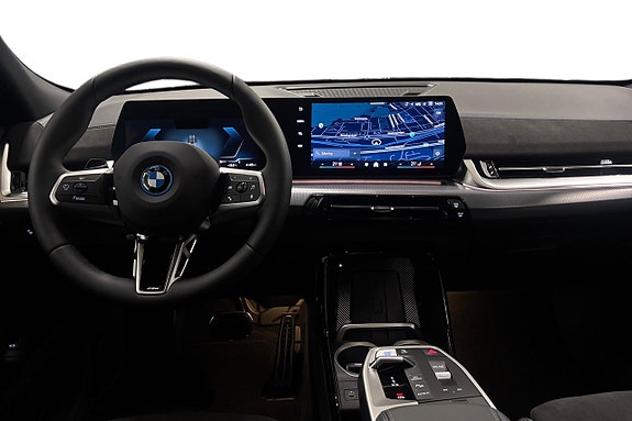 BMW iX2 8 of 19
