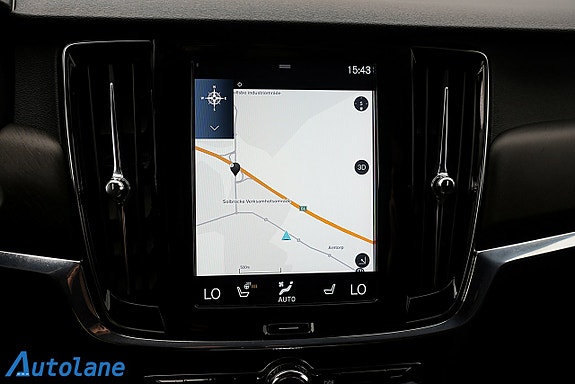 Volvo V90 Cross Country 21 of 26