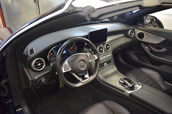 Mercedes-Benz C200 7 of 18