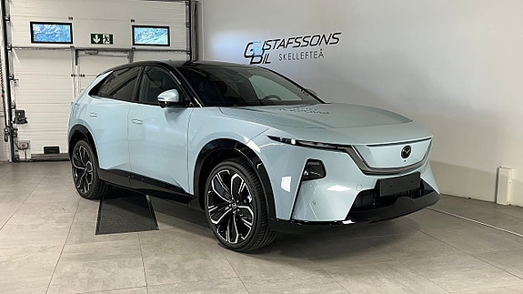 Mazda CX-6e 2 of 15