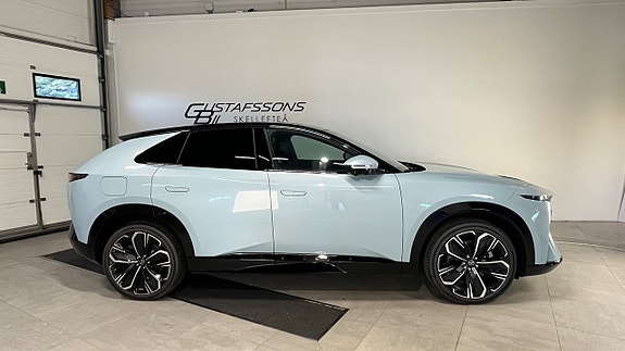Mazda CX-6e 3 of 15