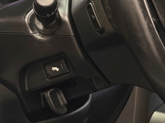 Dodge RAM 25 of 30