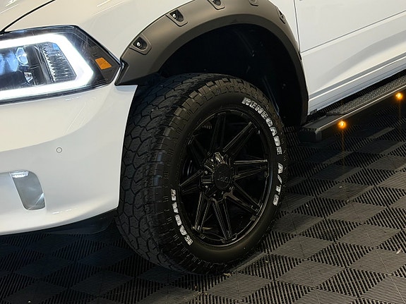 Dodge RAM 8 of 30
