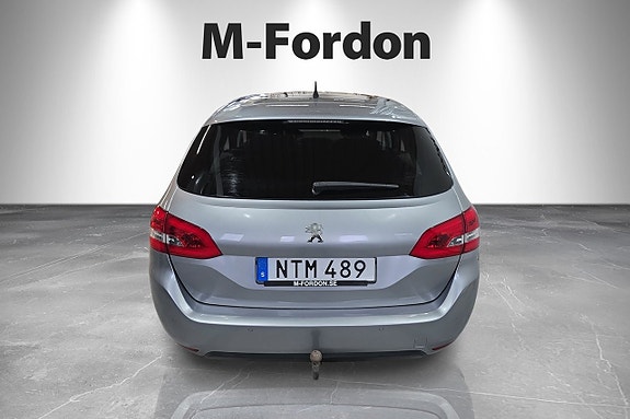 Peugeot 308 SW 4 of 17