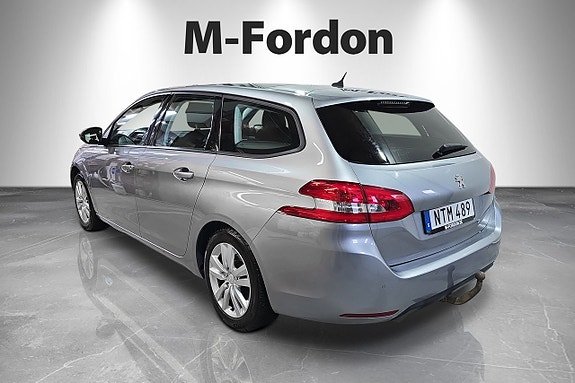 Peugeot 308 SW 3 of 17