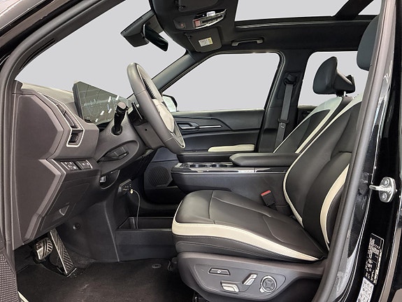 Kia EV5 8 of 30