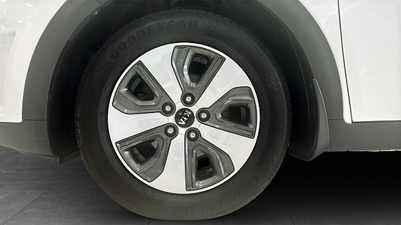 Kia Niro 9 of 24