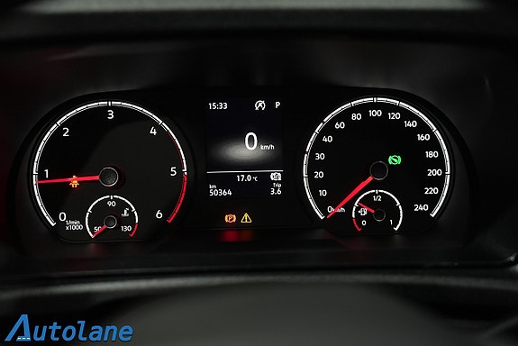 Volkswagen Caddy 24 of 24
