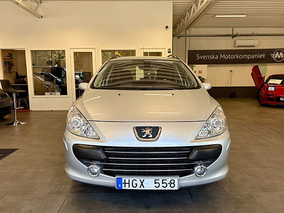 Peugeot 307 2 of 20