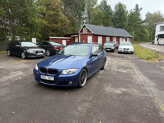 BMW 320d 2 of 9