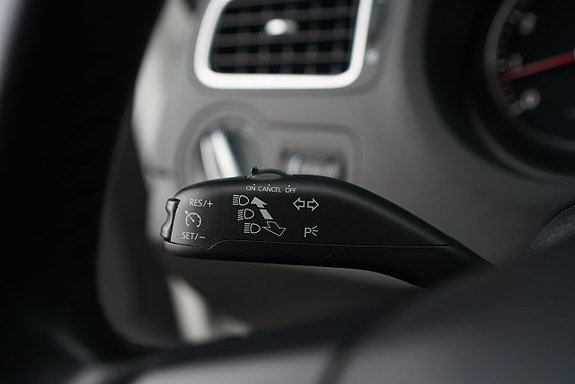 Volkswagen Polo 14 of 15