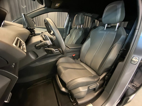 Peugeot 3008 7 of 30