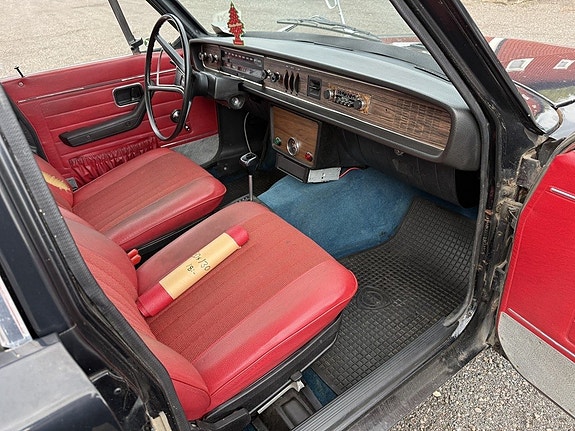 Volvo 144 17 of 23