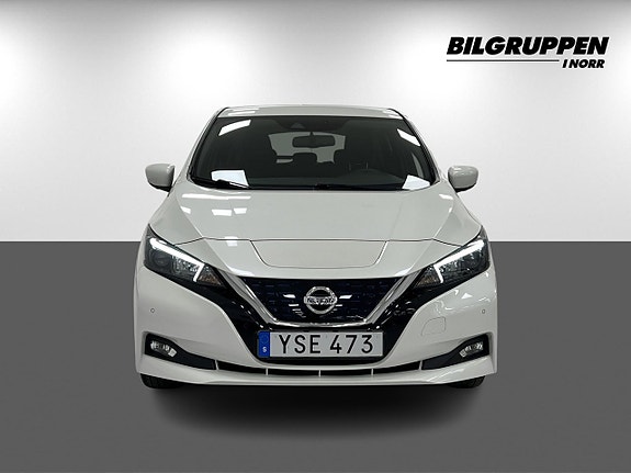 Nissan Leaf 3 of 22
