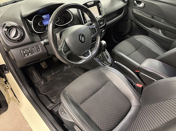 Renault Clio 16 of 24
