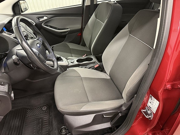 Ford Focus 15 of 21
