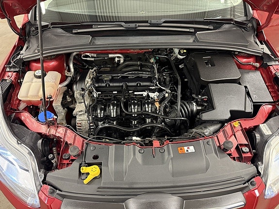 Ford Focus 9 of 21