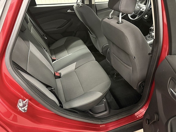 Ford Focus 10 of 21