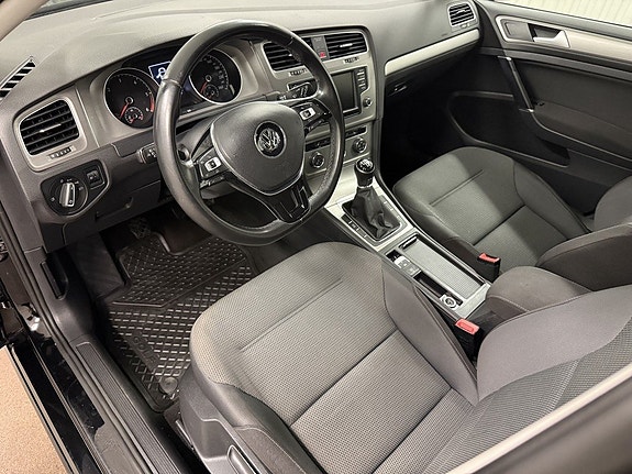 Volkswagen Golf I 13 of 29