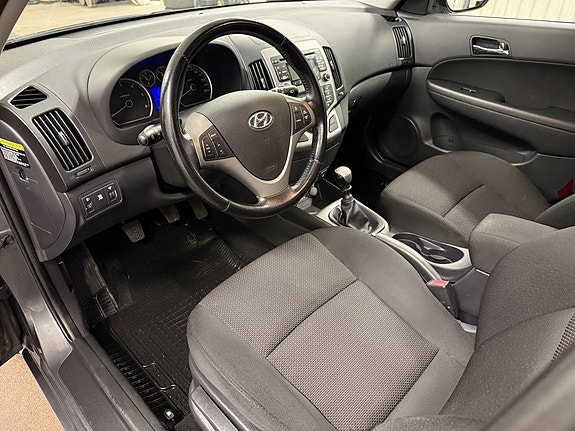 Hyundai i30 13 of 21