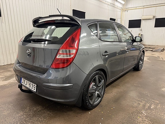 Hyundai i30 4 of 21
