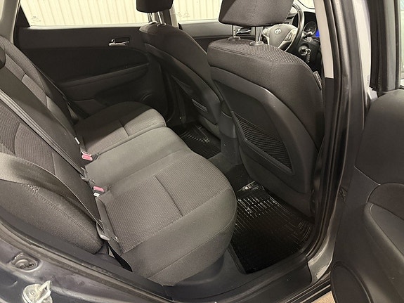 Hyundai i30 9 of 21