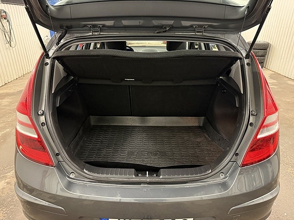 Hyundai i30 7 of 21