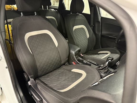 Kia Ceed 12 of 22