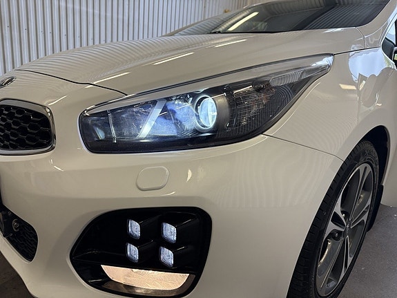 Kia Ceed 2 of 22