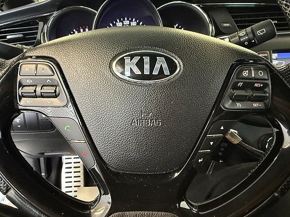 Kia Ceed 18 of 22