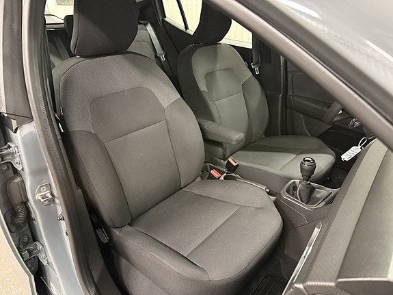 Dacia Sandero 12 of 19