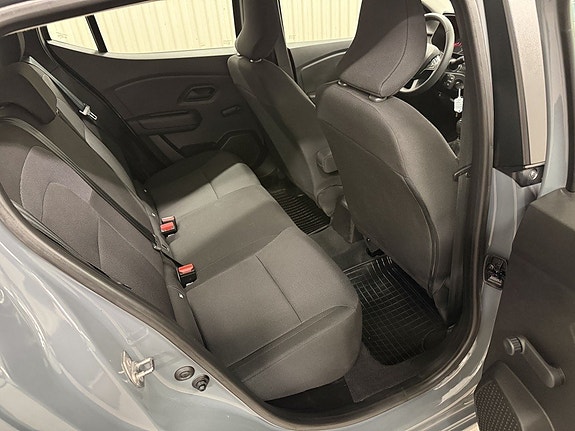 Dacia Sandero 10 of 19