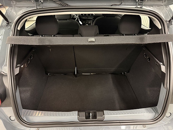 Dacia Sandero 8 of 19