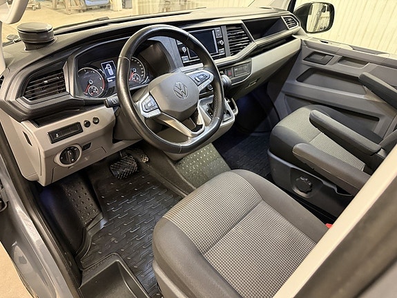 Volkswagen Transporter 13 of 21