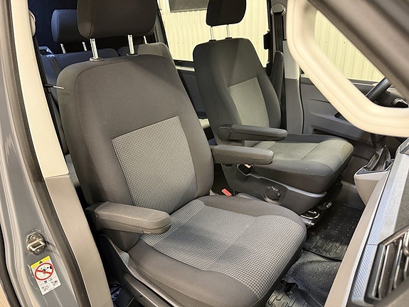 Volkswagen Transporter 11 of 21