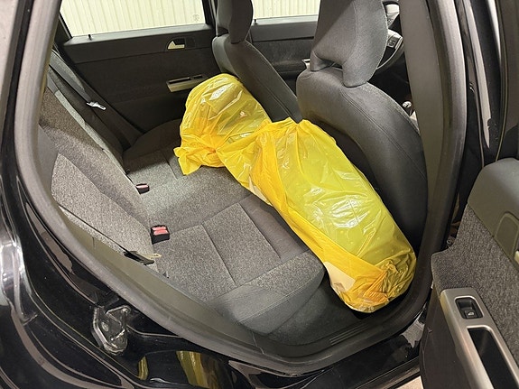 Volvo V50 8 of 20