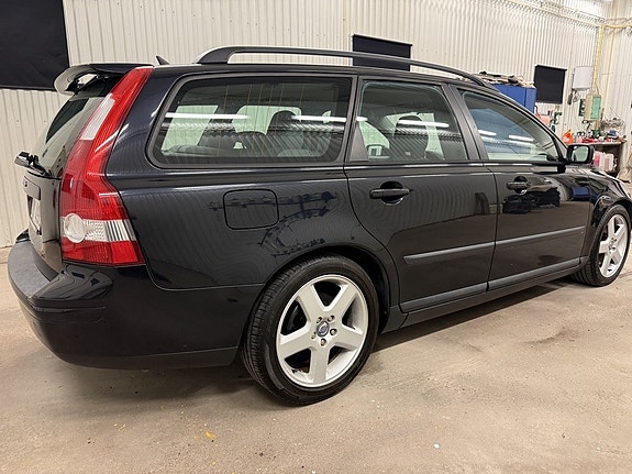 Volvo V50 6 of 20