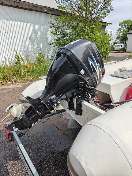 Smidig och pigg @sea 350 RIB-båt med 15 hk Parsun 2 of 2