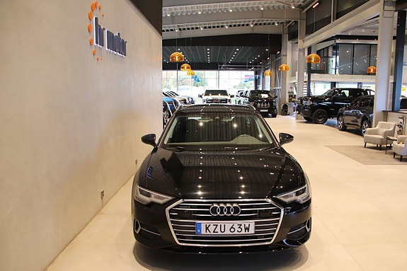 Audi A6 2 of 18