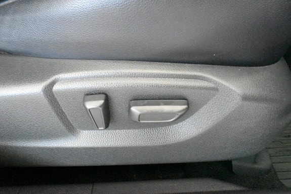 Mitsubishi Eclipse Cross 9 of 24