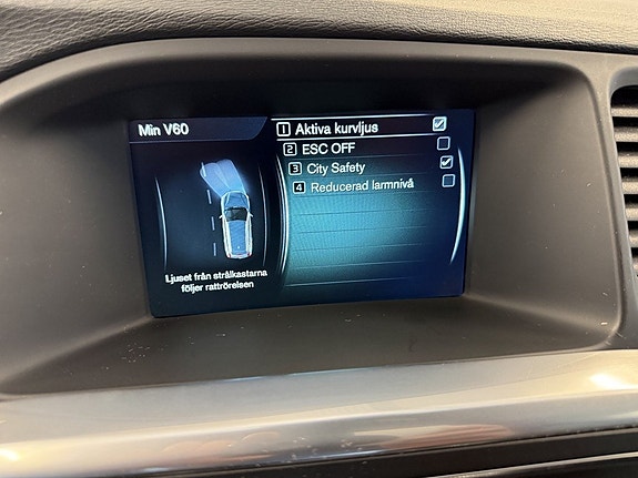 Volvo V60 24 of 29