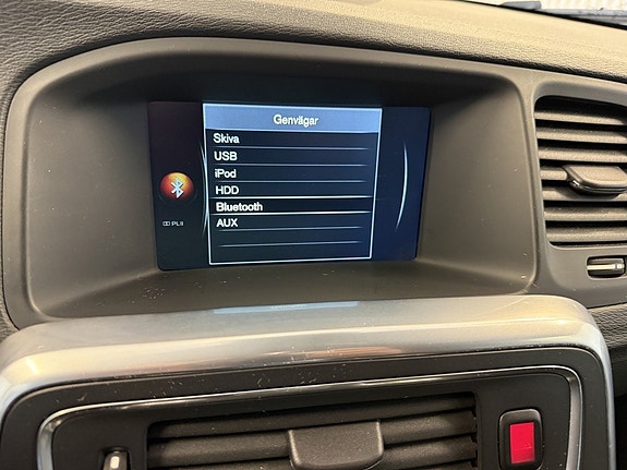 Volvo V60 22 of 29