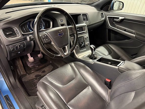Volvo V60 13 of 26