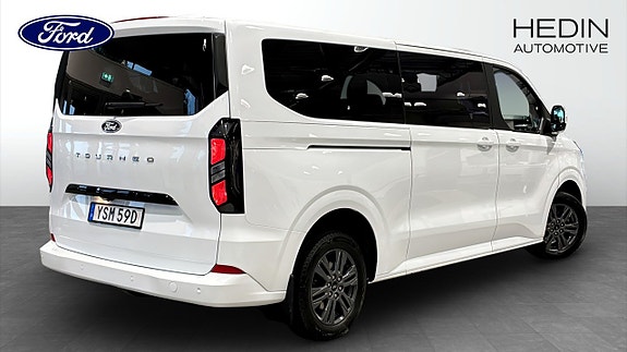 Ford Custom Tourneo 2 of 20