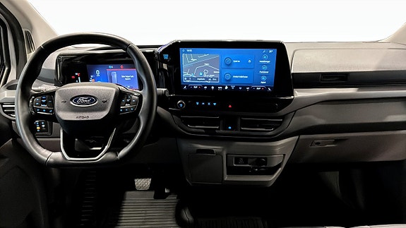Ford Custom Tourneo 4 of 20