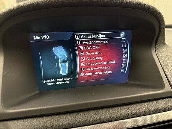 Volvo V70 22 of 26