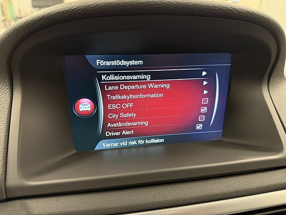 Volvo V70 21 of 26