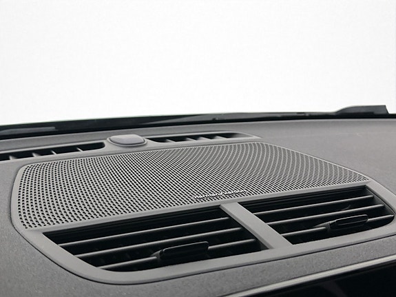 Polestar 2 18 of 30